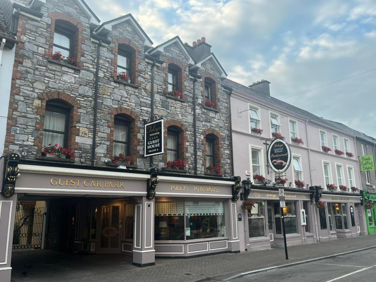 Foley'S Townhouse Killarney Hotel Eksteriør billede
