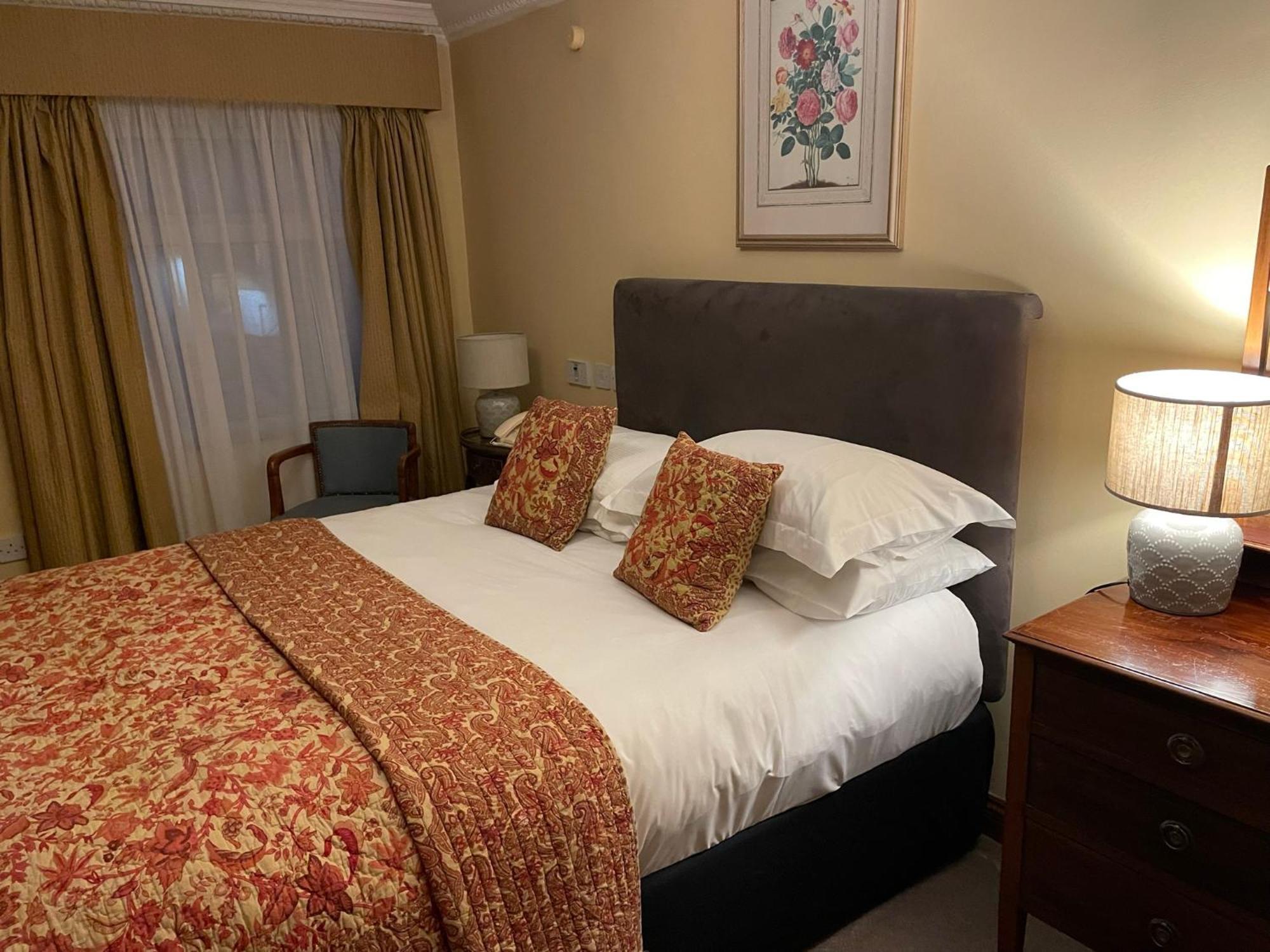 Foley'S Townhouse Killarney Hotel Eksteriør billede